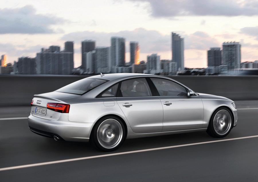  Audi A6 3.0 TDI Sedan (4G, C7) 2011 года  (WW) (фото 17 из 74)